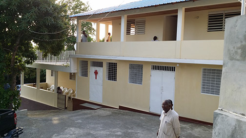 L'une des bâtiments des PFST à Palmiste-à-Vin